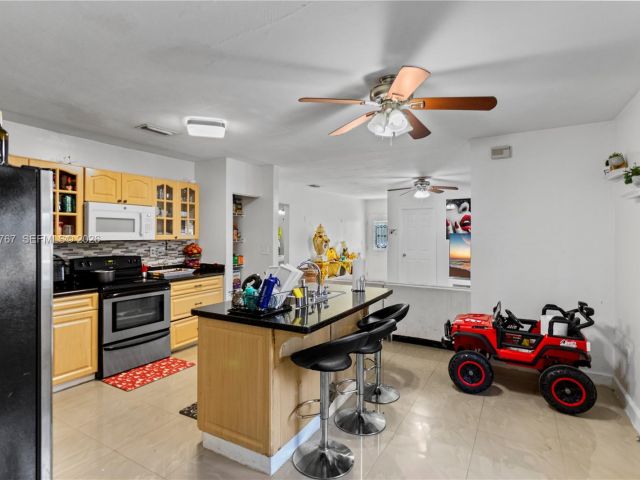 Home for sale at 45 NE 186th Ter - photo 7517443