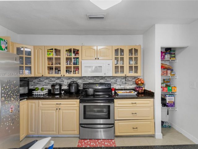 Home for sale at 45 NE 186th Ter - photo 7517445