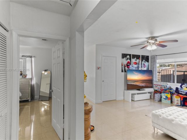 Home for sale at 45 NE 186th Ter - photo 7517447