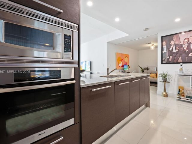 Apartment for sale  Unit #3110 - photo 7467315