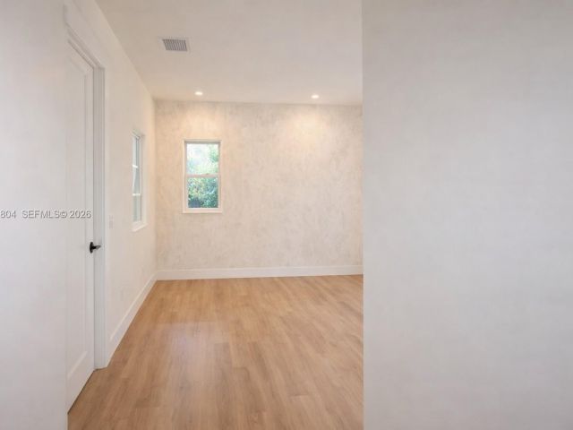 Home for rent at 640 NE 71st St - photo 7503723