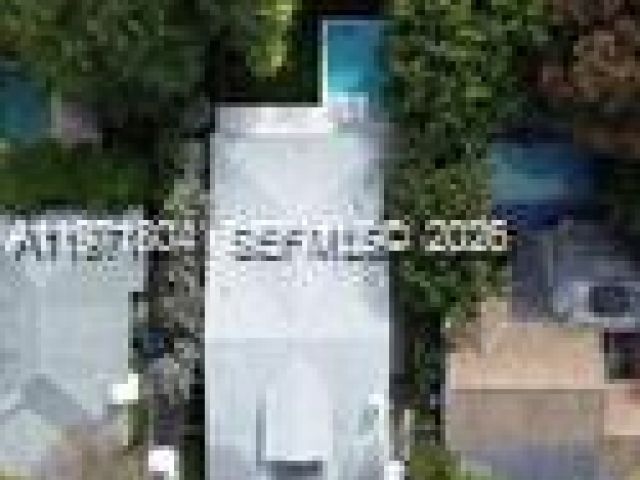 Home for rent at 640 NE 71st St - photo 7503728