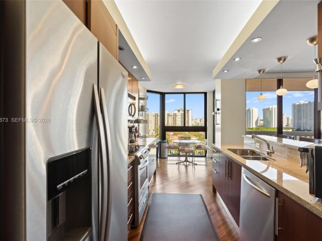 Apartment for rent  Unit #1209 - photo 7487672