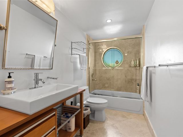 Apartment for rent  Unit #1209 - photo 7487675