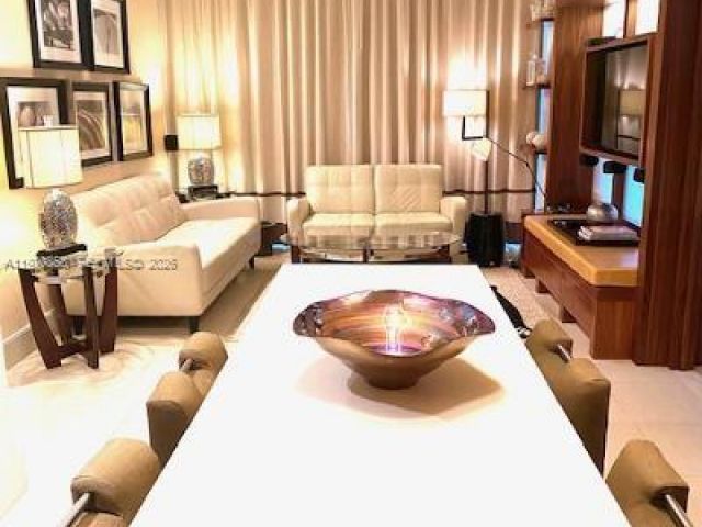 Apartment for rent  Unit #209 - photo 7502660