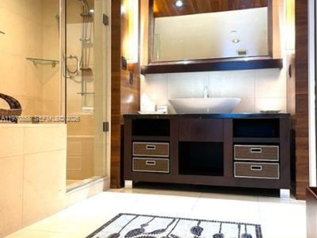 Apartment for rent  Unit #209 - photo 7502662