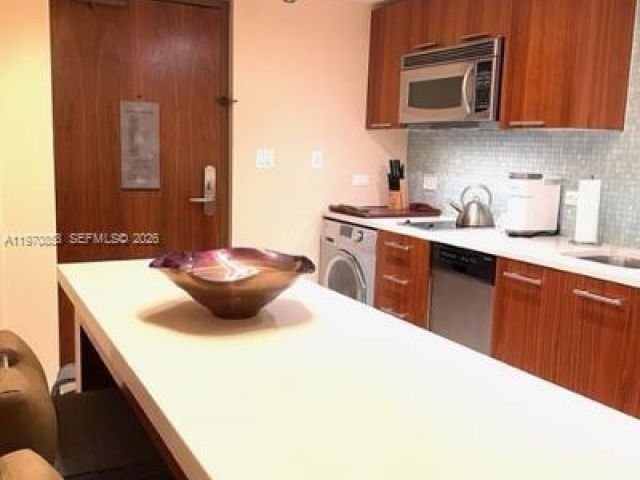 Apartment for rent  Unit #209 - photo 7502665