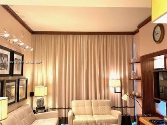 Apartment for rent  Unit #209 - photo 7502666