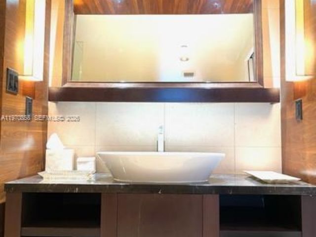 Apartment for rent  Unit #209 - photo 7502679