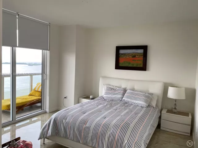 2-bedroom condo for rent in Miami - 50 Biscayne Blvd 3508 - MondialRealty