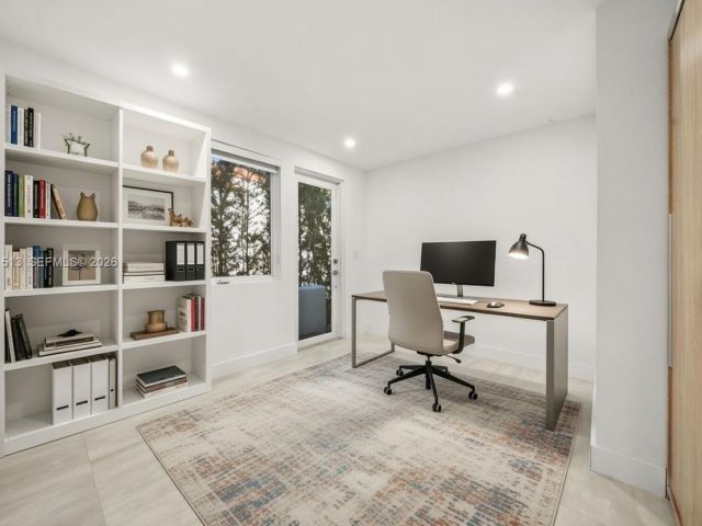 Home for rent at 3166 Royal Palm Ave - photo 7469388