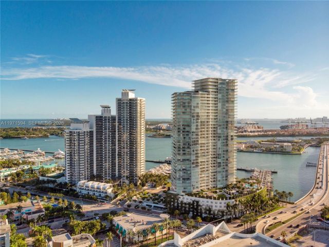 Apartment for rent  Unit #2710 - photo 7508868