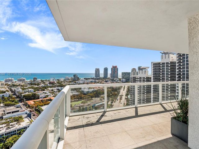 Apartment for rent  Unit #2710 - photo 7508875