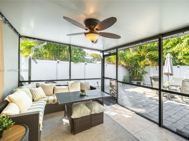 Home for rent at 2121 NE 62nd St - photo 7483663