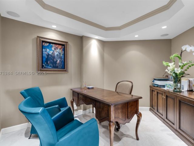 5-bedroom condo for sale in Aventura - 3000 Island Blvd 2902 - MondialRealty