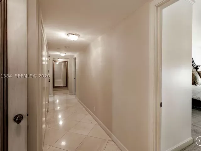 5-bedroom condo for sale in Aventura - 3000 Island Blvd 2902 - MondialRealty