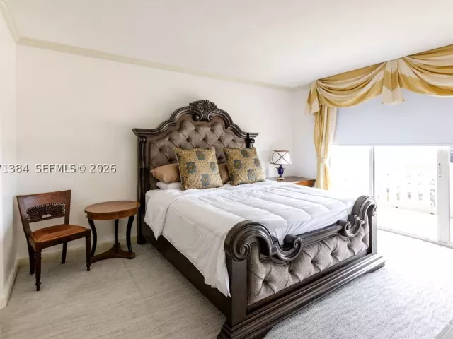 5-bedroom condo for sale in Aventura - 3000 Island Blvd 2902 - MondialRealty