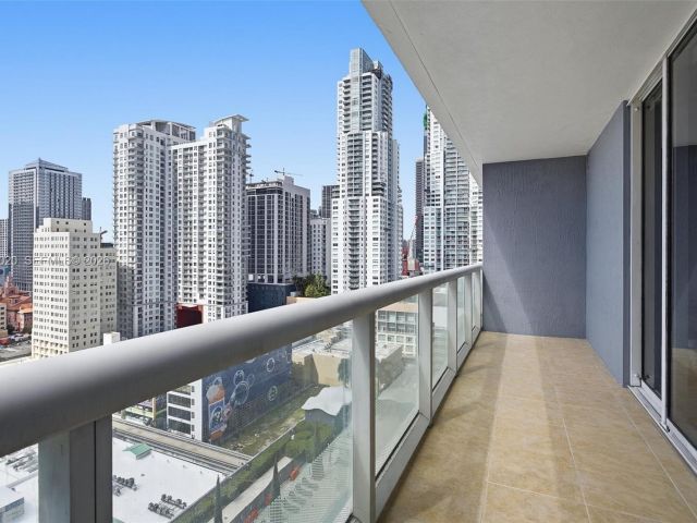 condo for sale in Miami - 50 Biscayne Blvd 1909 - MondialRealty