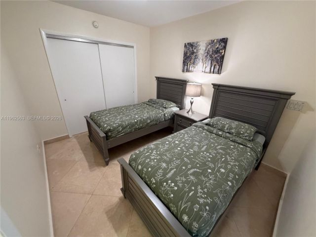 Apartment for rent  Unit #2210 - photo 7499658