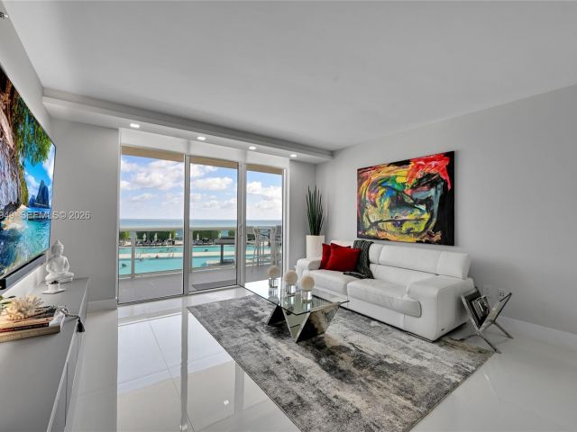 Apartment for sale  Unit #803 - photo 7530826