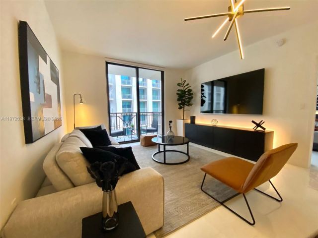 Apartment for sale  Unit #701 - photo 7476117