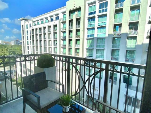 Apartment for sale  Unit #701 - photo 7476125