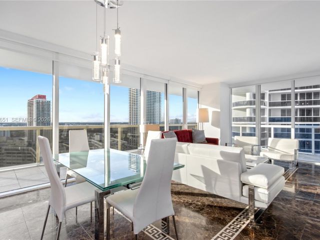 Apartment for rent  Unit #1908 - photo 7499731