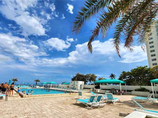 Apartment for sale  Unit #620 - photo 7470049