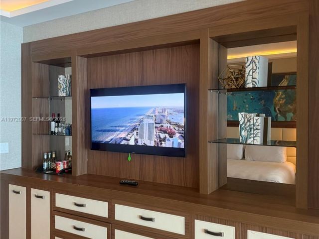 Apartment for sale  Unit #R2210 - photo 7498077