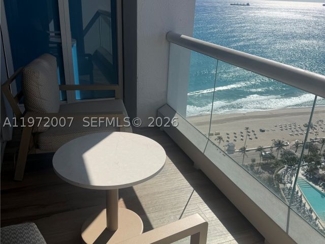 condo for sale in Fort Lauderdale - 551 N Fort Lauderdale Beach Blvd R2210 - MondialRealty