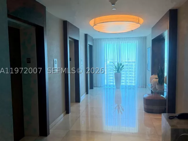 condo for sale in Fort Lauderdale - 551 N Fort Lauderdale Beach Blvd R2210 - MondialRealty
