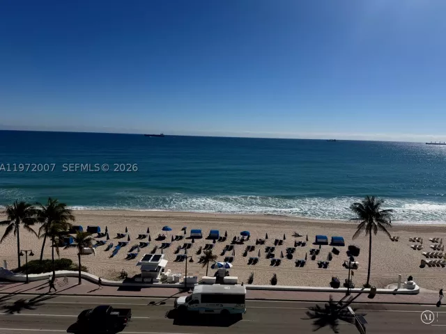 condo for sale in Fort Lauderdale - 551 N Fort Lauderdale Beach Blvd R2210 - MondialRealty