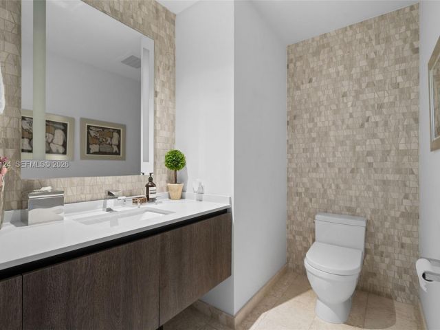 Apartment for sale  Unit #3209 - photo 7509331