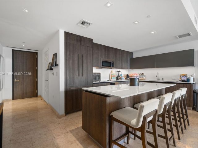 Apartment for sale  Unit #3209 - photo 7509333