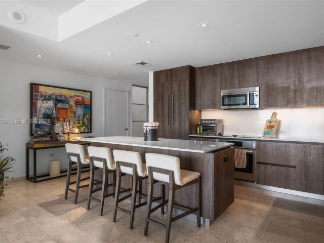 Apartment for sale  Unit #3209 - photo 7509335