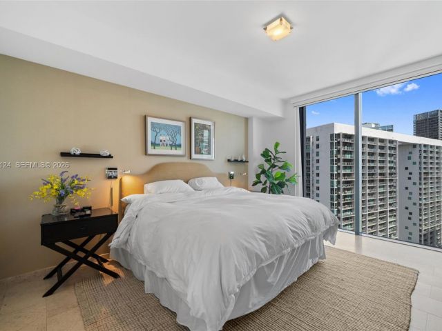 Apartment for sale  Unit #3209 - photo 7509339