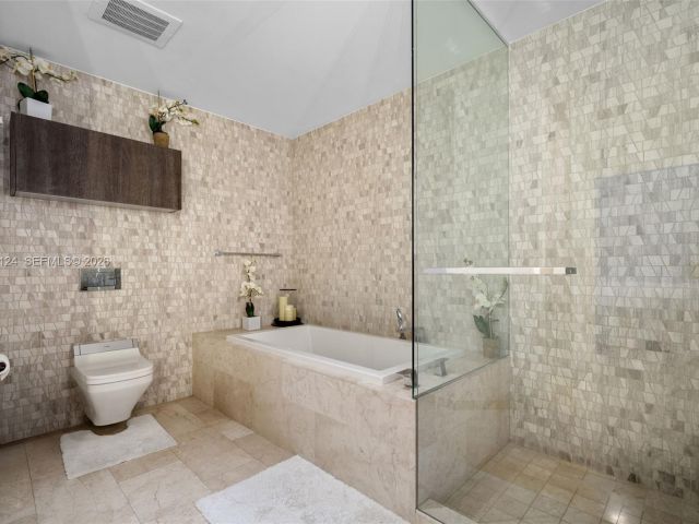 Apartment for sale  Unit #3209 - photo 7509341