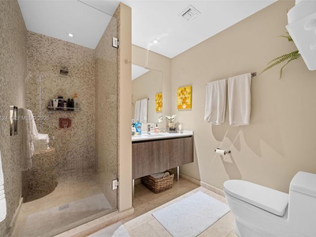 Apartment for sale  Unit #3209 - photo 7509344