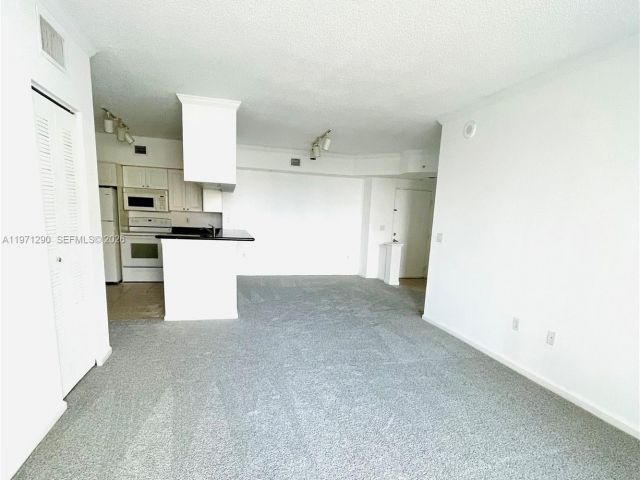 Apartment for sale  Unit #2911 - photo 7512526