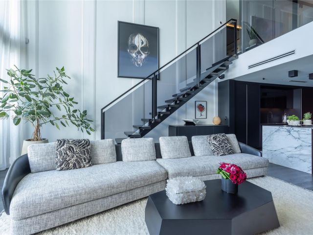 Apartment for sale  Unit #2202 - photo 7488418