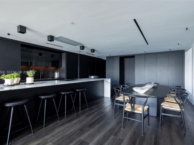 Apartment for sale  Unit #2202 - photo 7488424