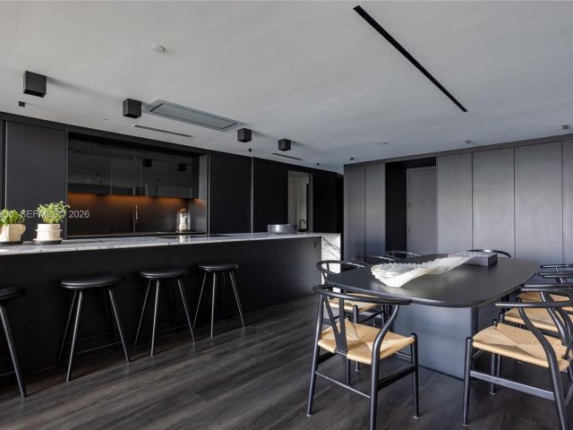 Apartment for sale  Unit #2202 - photo 7488427