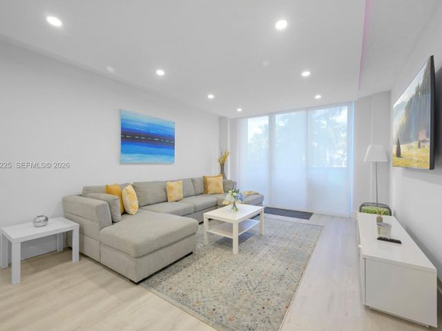 Apartment for rent  Unit #124 - photo 7492127