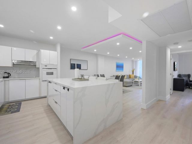 Apartment for rent  Unit #124 - photo 7492130