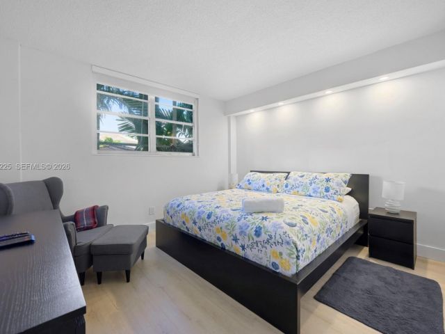 Apartment for rent  Unit #124 - photo 7492134