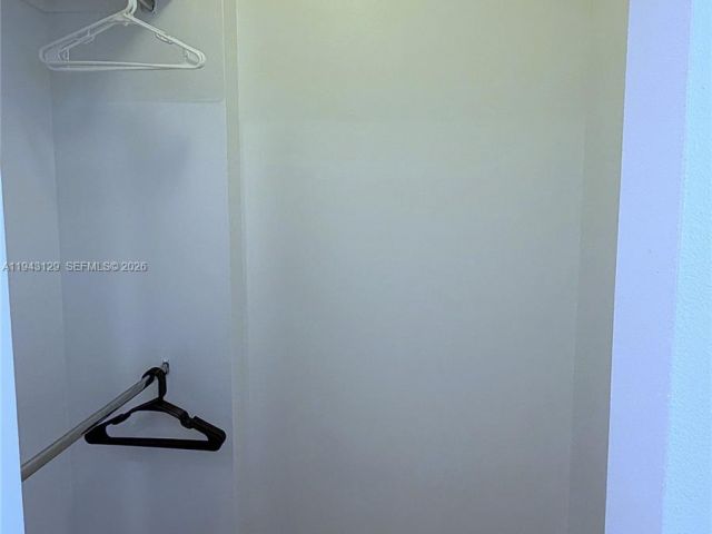 Apartment for sale  Unit #LPH05 - photo 7498359