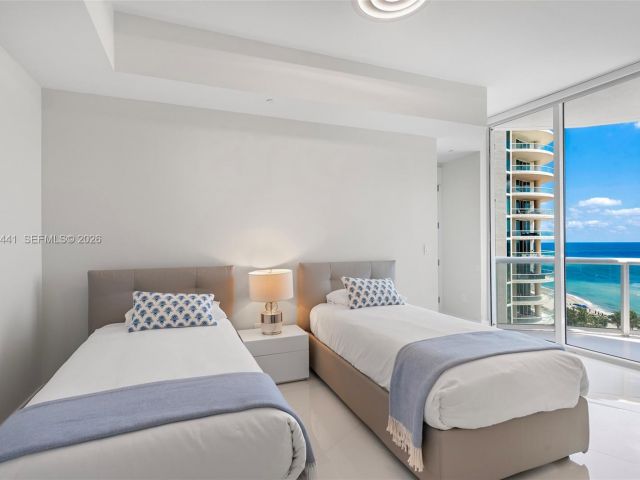 Apartment for rent  Unit #803 - photo 7519243