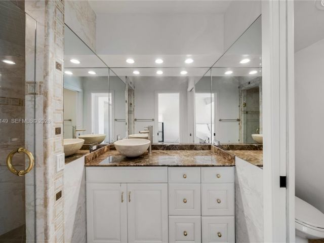 Home for sale at 3068 NE 49th St - photo 7483127