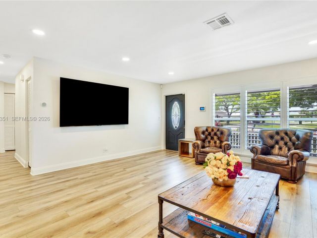 Home for rent at 1315 Gallinule Dr - photo 7476158