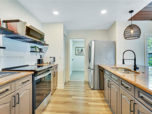 Home for rent at 1315 Gallinule Dr - photo 7476171